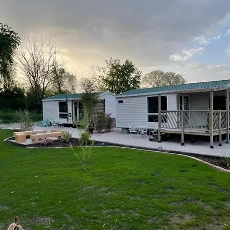 Blue Grass Ranch - Mobilhome Yucca Campsite