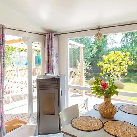 キャンプ場 Blue Grass Ranch - Mobilhome Yucca