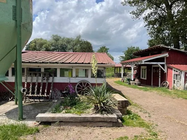 Camping Blue Grass Ranch - Mobilhome Yucca & Jacuzzi *